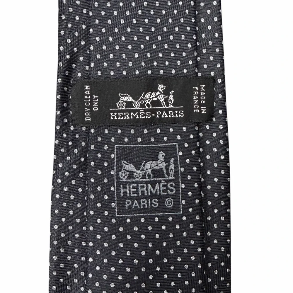 Hermes Men's Recent Tie Polka Dot Black/White Silk 153624 SA 2.75" (W) x 61" (L) - Picture 1 of 4